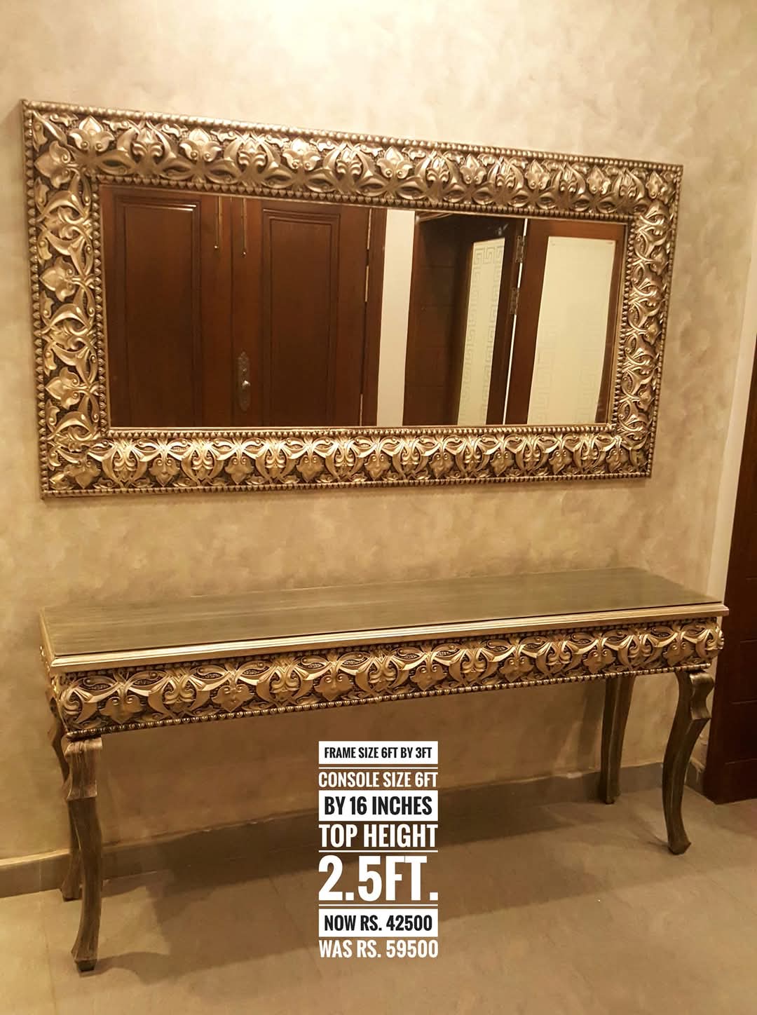 Console with Mirror frame (002)