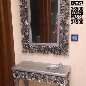 Small console and Frame (004)